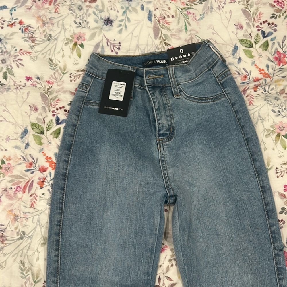 Fashion Nova Medium wash skinny jeans